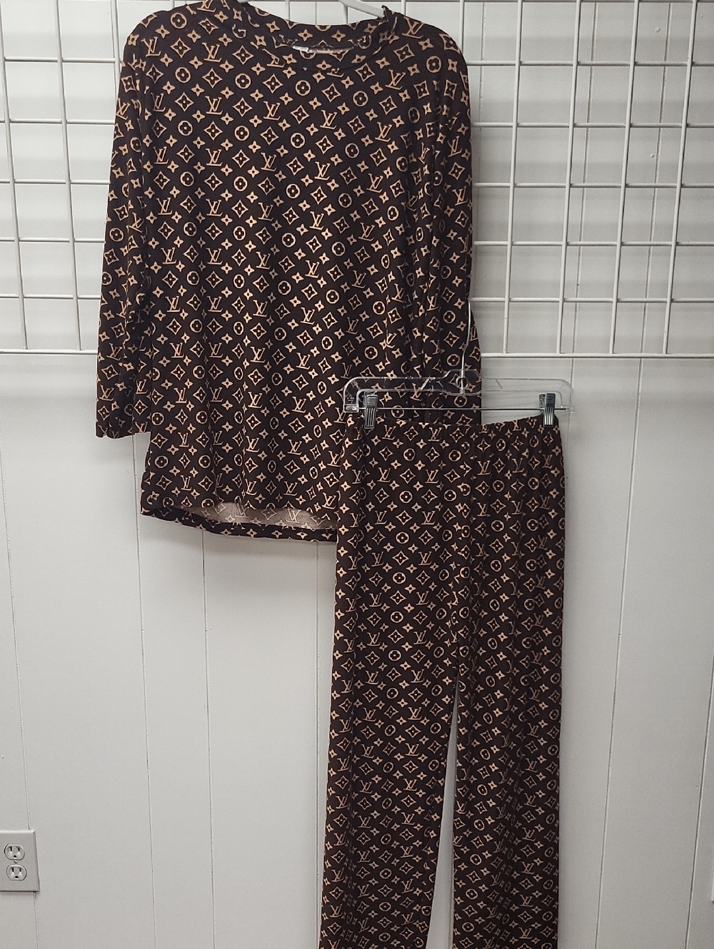 Designer Inspired Brown Monogram Wide-Set, XL